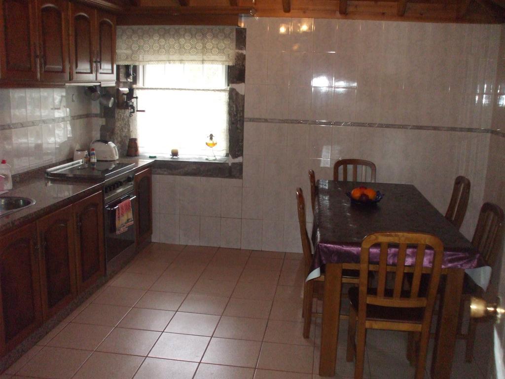 Adega Do Batista Villa Calheta  Cameră foto