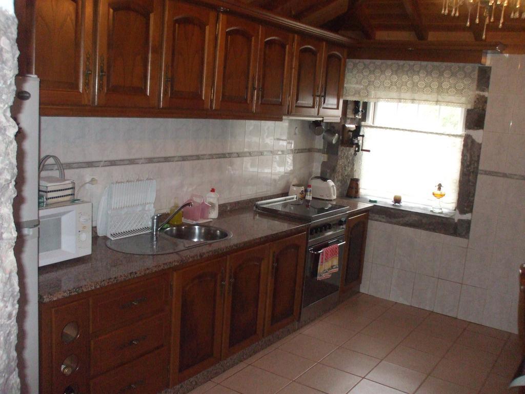 Adega Do Batista Villa Calheta  Cameră foto